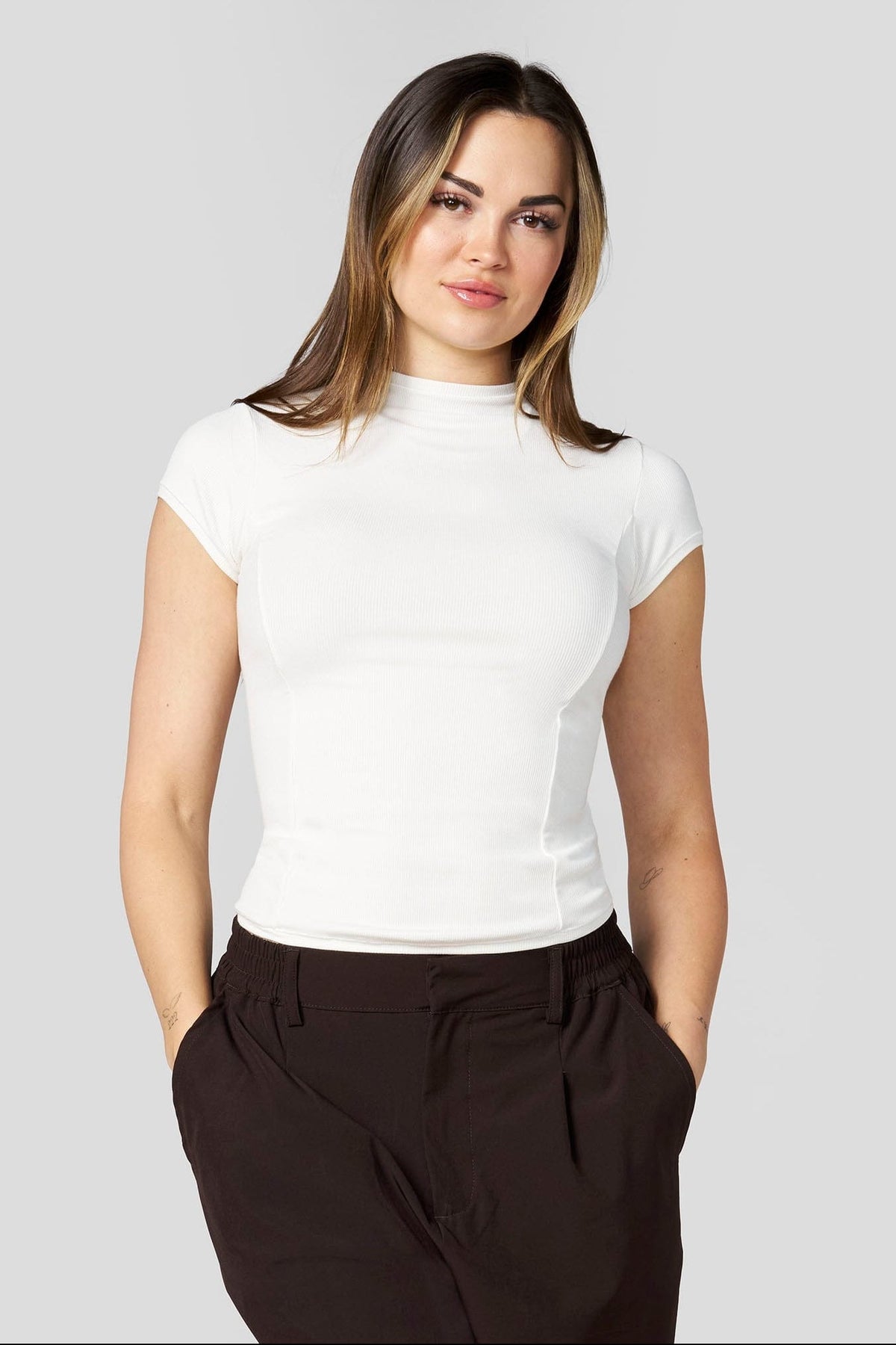 W4270 Ribbed Mock Neck Tee