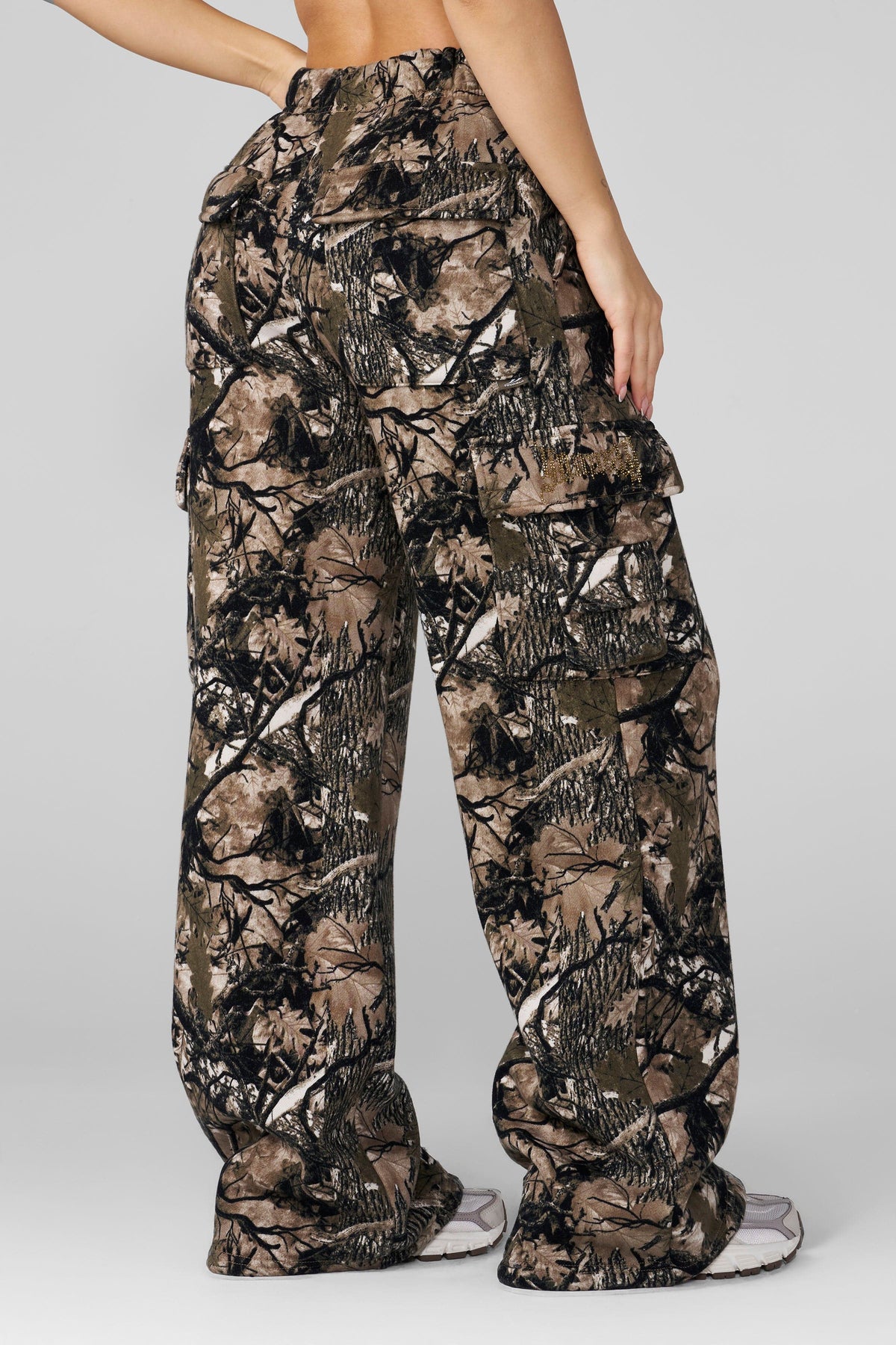 W2230 - Camo Cargo Joggers