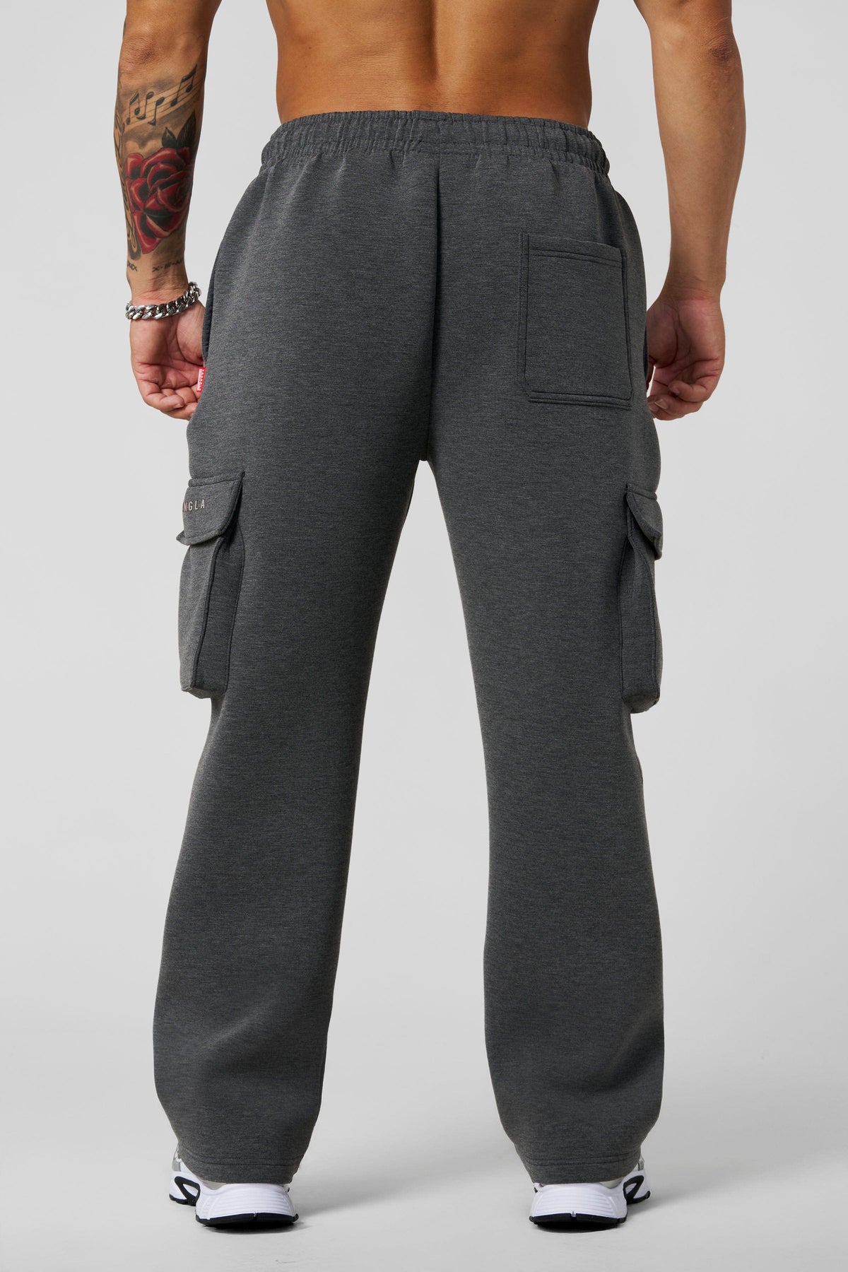 2047 - Scuba Cargo Sweats